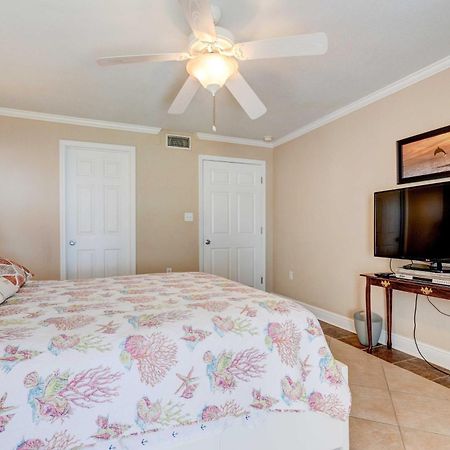 Ground-Floor Condo, Walk to Beach & Casino! Biloxi Buitenkant foto